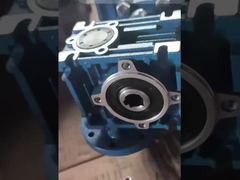 Boîtes de vitesses à réducteur de vitesses à ver de la série NMRV