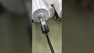 Rouleau chauffant par induction utilisé pour la fabrication du papier