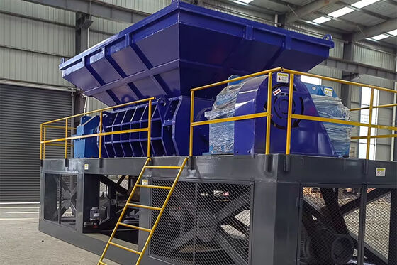 380V/50Hz Double Shaft Shredder for European Recycling Plant