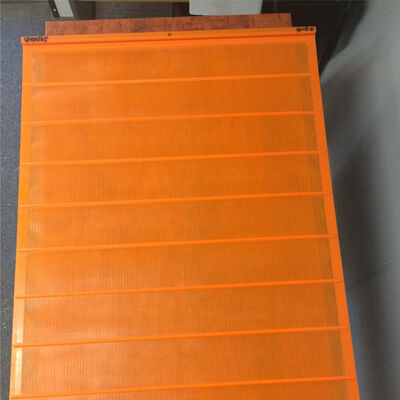 5 Layer Vibrating Screen with 1040mm x 700mm Dimensions and High Wear Resistance for Material Separation