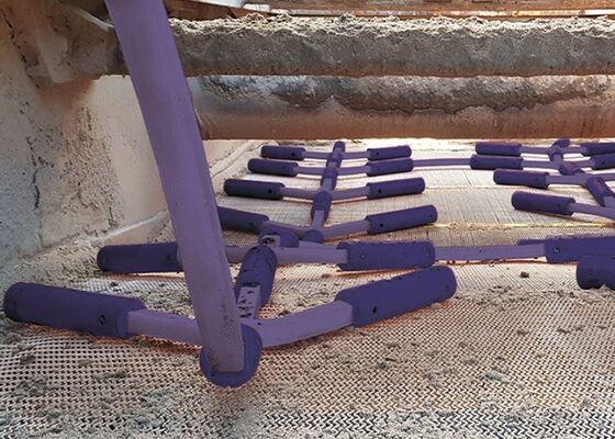 Wear Resistant Declogging Rods for Flip Flow Screens
