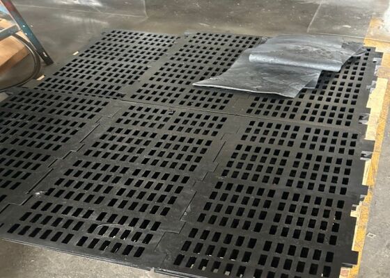Custom Rubber Screen Deck Panel for Quarry Operations
