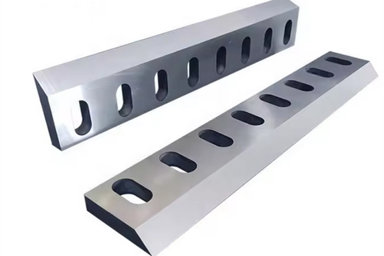 Blades de coupeuse rotative en plastique D2 / SKD11 Matériau Blades de concasseur de bouteilles en plastique