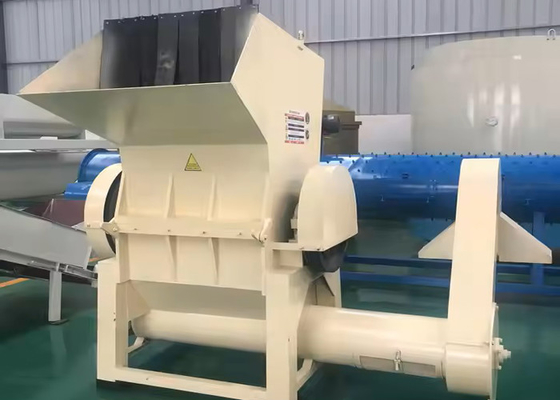 Machine de concassage pour le recyclage du plastique en PP / PVC / PET
