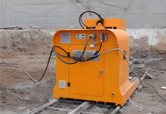 Machine de scie à fil de diamant à haute efficacité pour l'extraction de granit