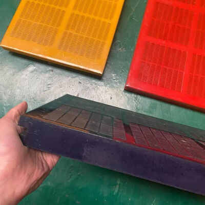 Panneau de tamisage modulaire en polyuréthane moulé par injection d'une épaisseur de 20 mm à 50 mm pour une haute résistance à l'usure et une conception modulaire