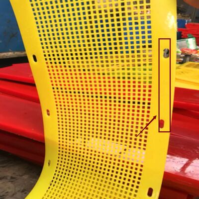 Panneau d'écran polyuréthane à flip-flop avec trous de 12 mm et épaisseur de 8 mm pour le dépistage des matériaux de construction anti-embouteillage