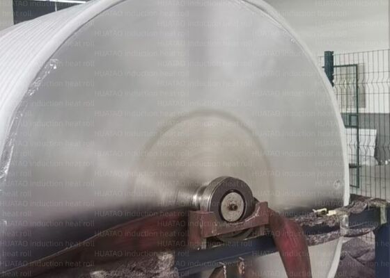 Finition miroir chromée dure, rouleau chauffant par induction électromagnétique, vitesse linéaire maximale de 1000 mm, pression linéaire maximale de 400 kNm