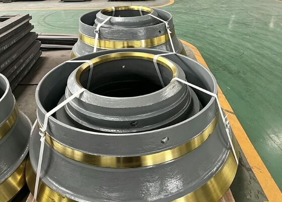 Plaques d'usure de la mâchoire en acier à haute teneur en manganèse pour broyeur minier résistant à l'usure Mn18Cr2 avec profil dentaire optimisé