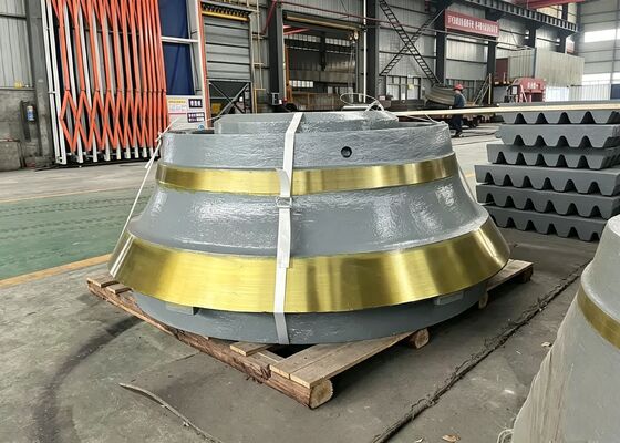 Matériau Mn13 pour les équipements de concassage de granit et de basalte