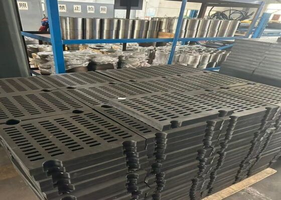 Panneau de couverture en caoutchouc sur mesure pour les équipements de carrière