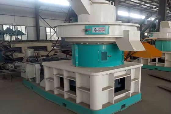 Machine à briquettes de biomasse 380V/60Hz pour le marché africain
