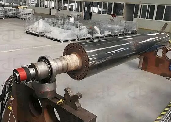 Différence de température de surface de rouleau de rouleau de chauffage par induction de chromage dur dans 1