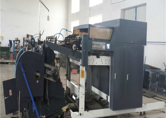 Machine de découpage automatique de carton ondulé